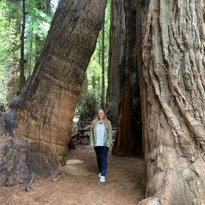 Meet your Posher, Katie